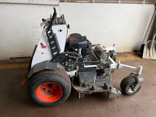 Bobcat ZS4000 Zero Turn Stand On Mower