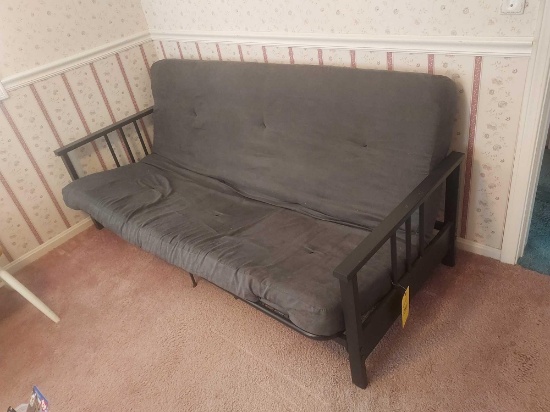Side-Railed Pull Out Futon