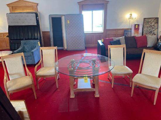 Glass Top Dining Table with (4) Chairs