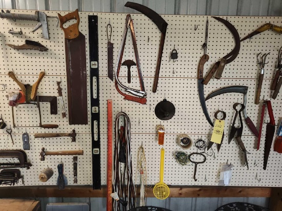Hanging Tools, Saw, Hammer, level