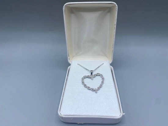 Sterling Silver necklace with Heart shaped pendant