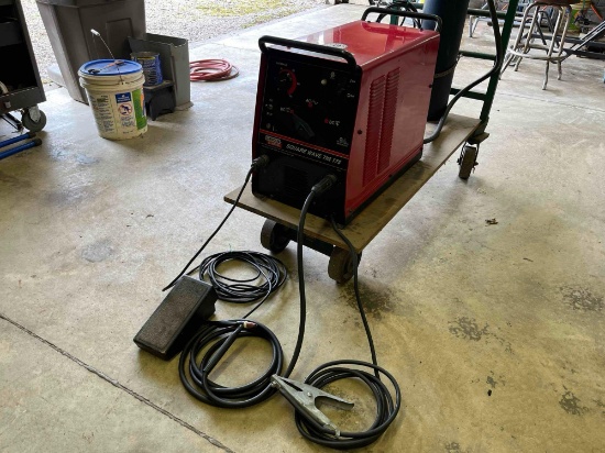 Lincoln Square Wave Tig 175 Welder with Cart and Peddle