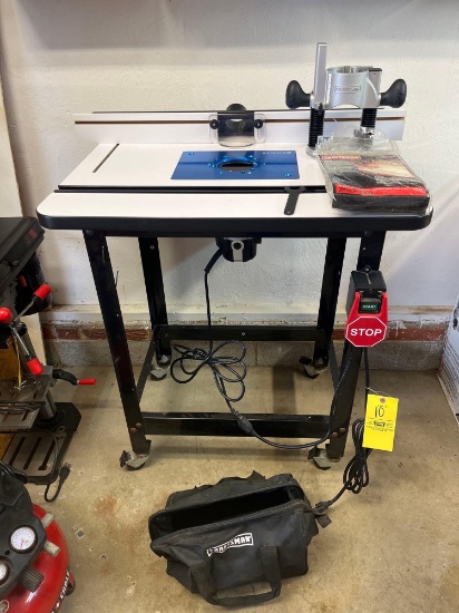 Router Table with Router