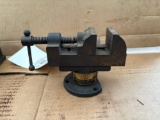 2in Vise