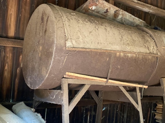 (2) Fuel Tanks