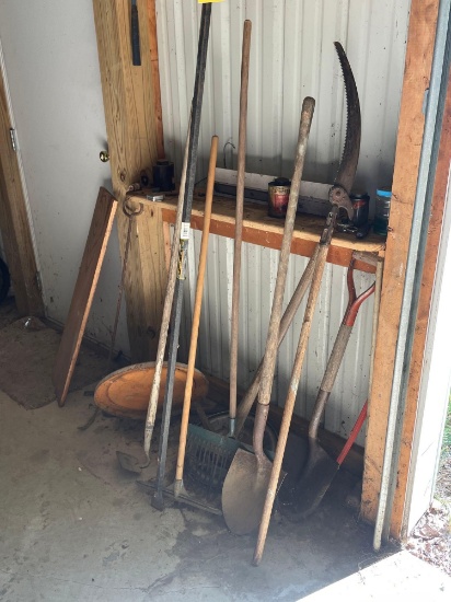 garden tools
