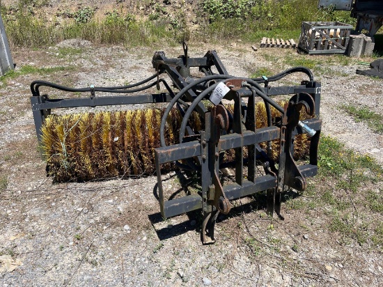 Cat BA25 broom for wheel loader