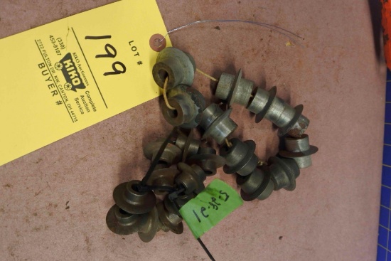 Replacement cutters for pipe cutters