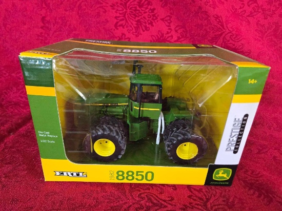 John Deere 1982 8850 Prestige Collection 1/32