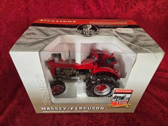 Firestone Wheels of Time Collectibles Massey-Ferguson 98 GM Diesel 1/16