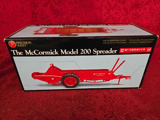 The Mccormick Model 200 Spreader Precision Series No.9 1/16