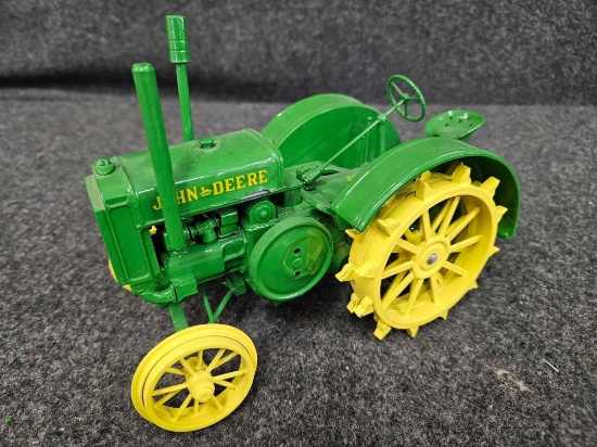 John Deere Model D by Lyle Dingman 1/16