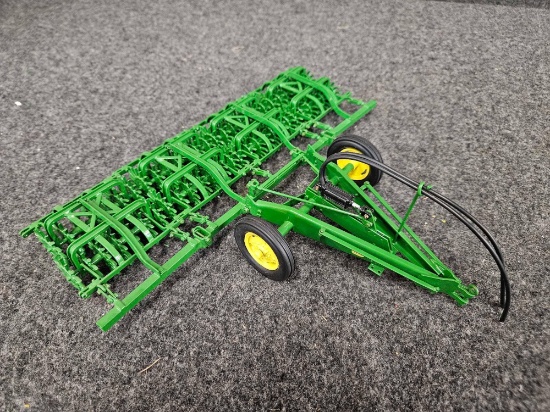 Custom John Deere Cultimulcher1/16