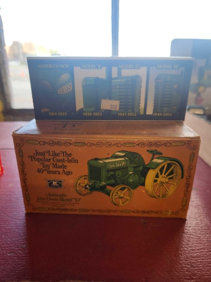 John Deere D and Historical Set