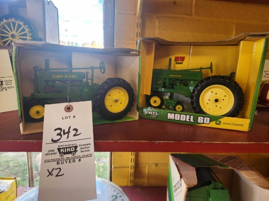 Ertl 1/16 John Deere Model 60 and A Bid X2