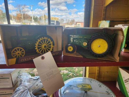 Ertl 1/16 John Deere Model D and R Bid x2