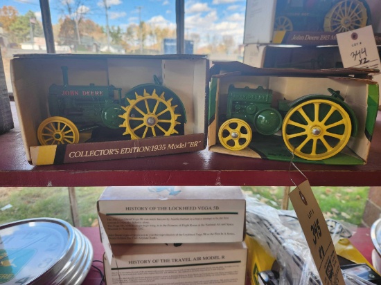 Ertl 1/16 John Deere Model D and BR Bid X2