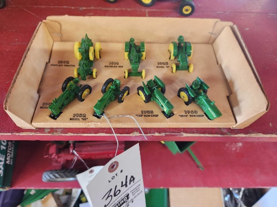 Milestone in John Deere Tractor Design 1/64 Set
