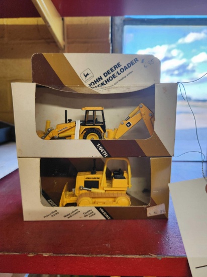Ertl 1/64 John Deere Construction Bid X2