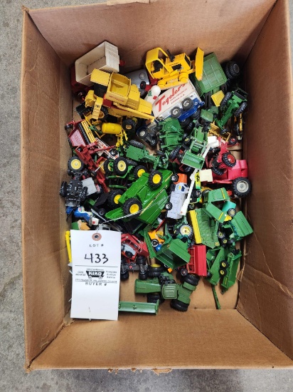 Box of Misc 1/64 Minatures