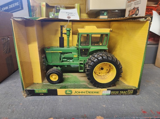 Ertl 1/16 John Deere 6030 Collector's Edition