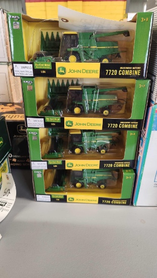 Ertl 1/64 John Deere 7720 Combine Bid x4