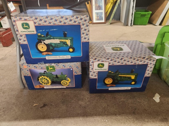 John Deere Cookie Jars Bid X3