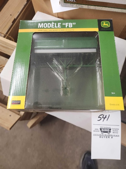 Specast 1/16 John Deere FB Van Brunt Drill