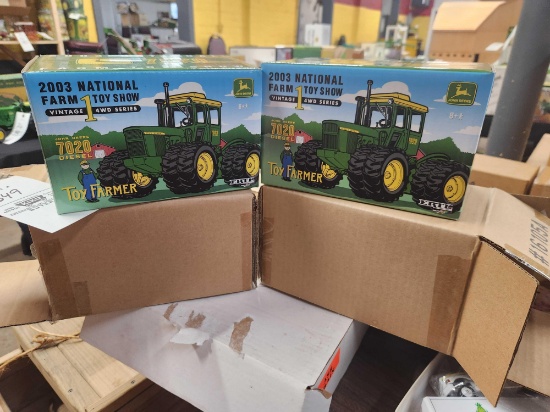 Ertl 1/32 John Deere 7020 National Farm Toy Show 2003 Bid X2