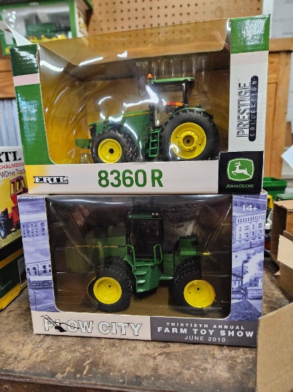 Ertl 1/32 tractors, bid x 2