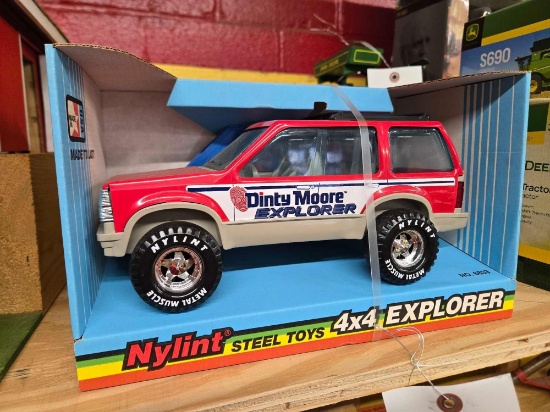Nylint Steel Toys 4X4 Explorer