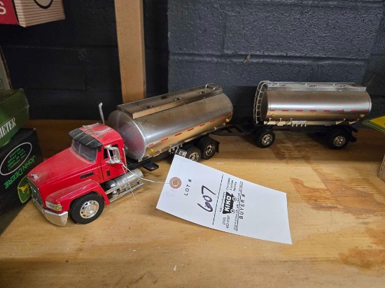 New Ray Mack Tanker truck