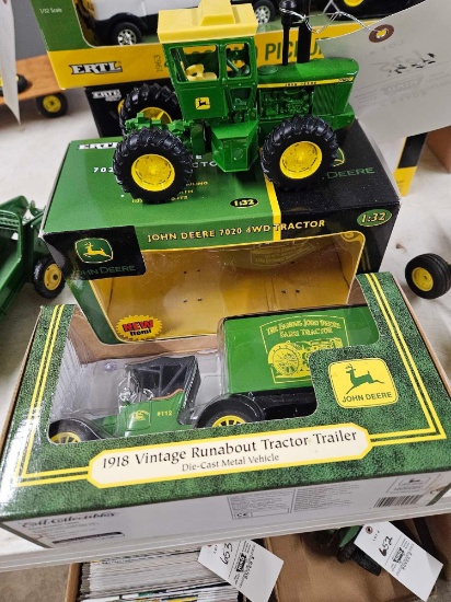Ertl JD 1/32 7020 tractor, vintage roundabout tractor trailer, bid x 2
