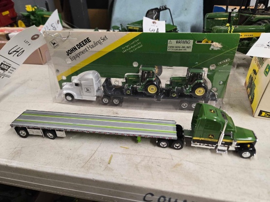 John Deere Equipment Hauling Set 1/64, Limited Edition Freightliner Speccast 1/64 bid x 2