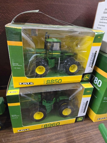 John Deere 8850 and 8960 Prestige Collection 1/32 bid x 2