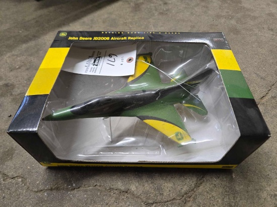 John Deere JD2008bAircraft Replica 1/48