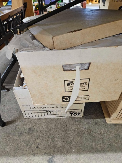 2 boxes of mini straw bales