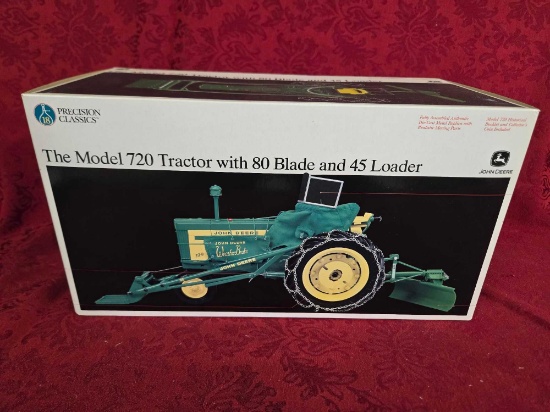 John Deere Model 720 Tractor with Blade and 45 Loaderb1/16