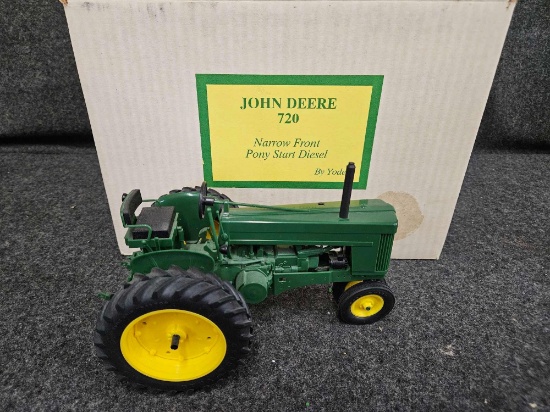 John Deere 720 Tractor by Yoders 1/16