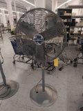 Patton pedestal fan