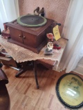Victrola & Stand