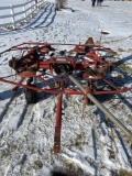 New Holland 169 6 basket manual fold tedder