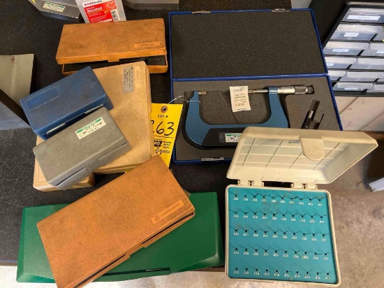 Shars Blade Micrometer, Pin Gauge Set, Empty Cases