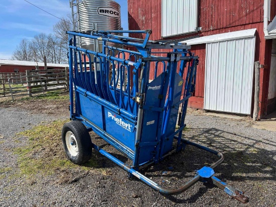 Priefert SO1 Automatic Cattle Chute