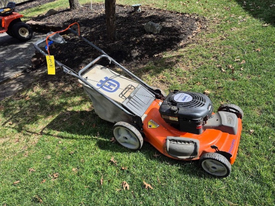 Husqvarna 625 Series Self Propelled Push Mower