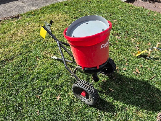 EarthWay EV-N-Spred Spreader Cart
