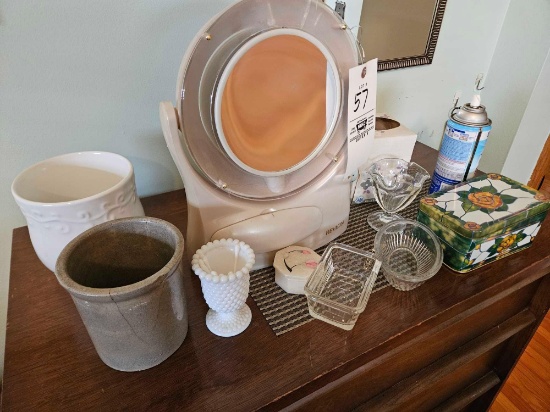 Mirror, glassware