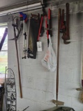 Pipe wrenches, tools