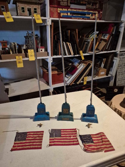 American Flyer Old Glory Flag Pole Bases with Flags