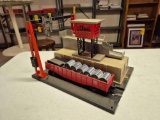 Lionel #345 Operating Culvert Unloader with Car and Box